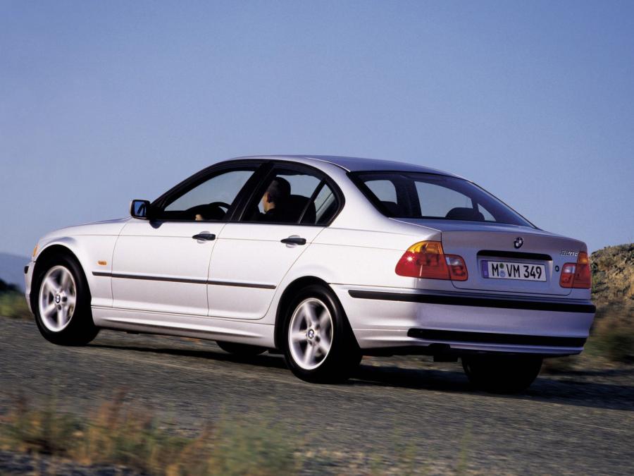  BMW 320d Sedan 1998 года  (фото 2 из 6)